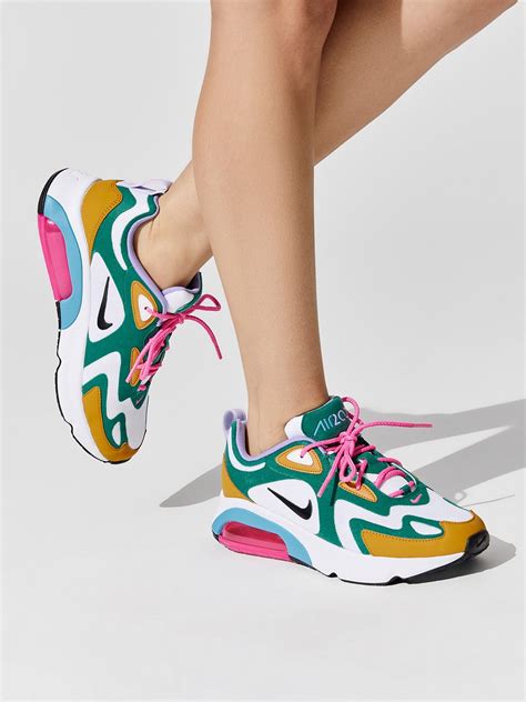 nike schuhe damen air max 200|Nike Air Max shoes for women.